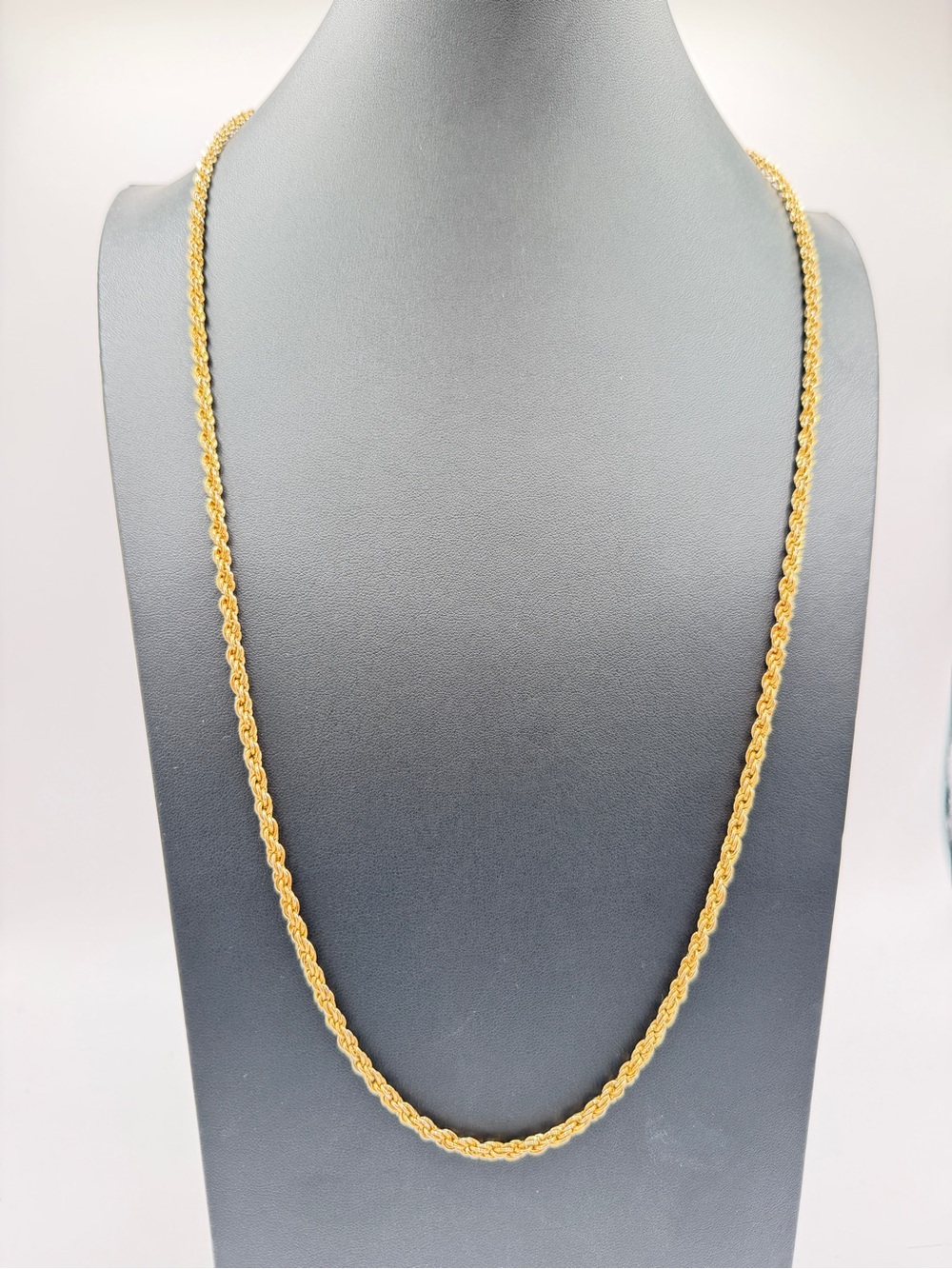 Vintage Napier Signed Gold Tone Twisted Rope Chain Necklace Spring Ring Lock